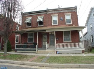 16 Laurel St, Woodbury, NJ 08096