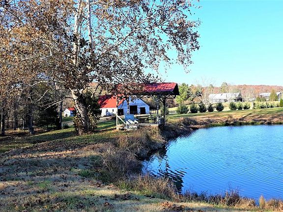 Community gazebo/picnic area