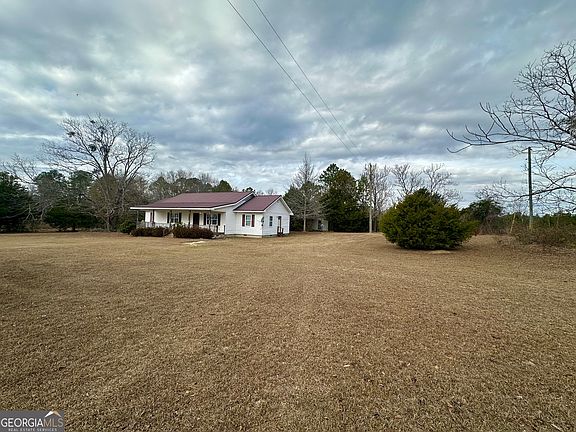 4th image of 74 Community Church Rd