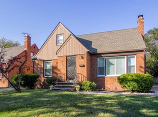 3901 Colony Rd, South Euclid, OH 44118