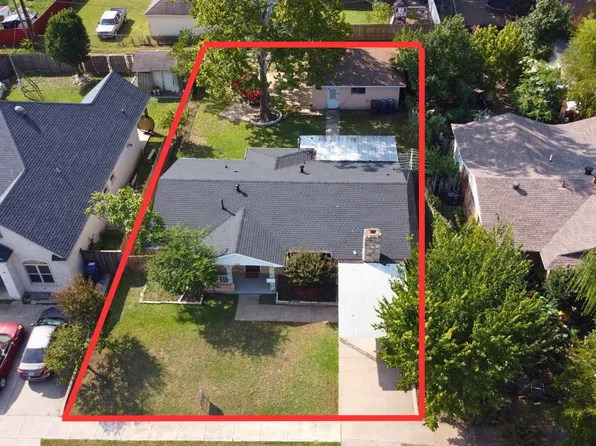 110 W Marguerita Dr, Garland, TX 75040