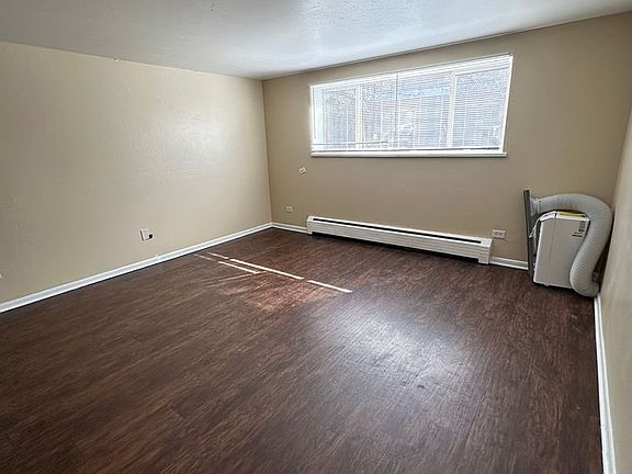 3rd image of 1400 W Mississippi Ave #108
