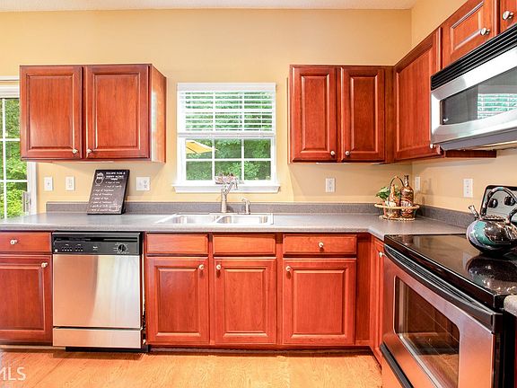 2nd image of 5593 Otley Pl
