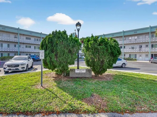 2455 Finlandia Ln APT 3, Clearwater, FL 33763