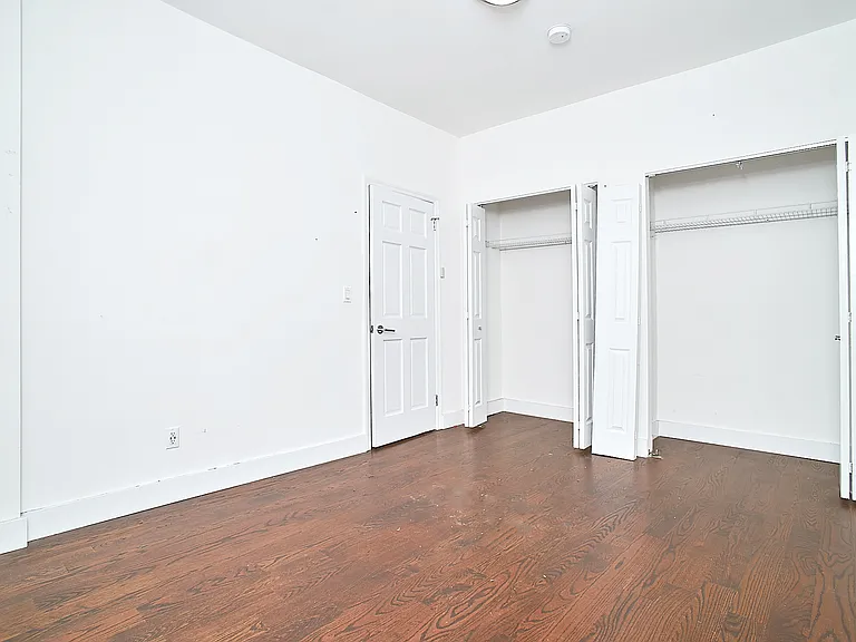 69 Pinehurst Ave #3D — Photo 10