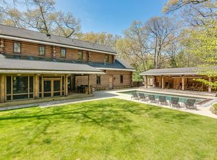 19 Sioux Trl, New Buffalo, MI 49117