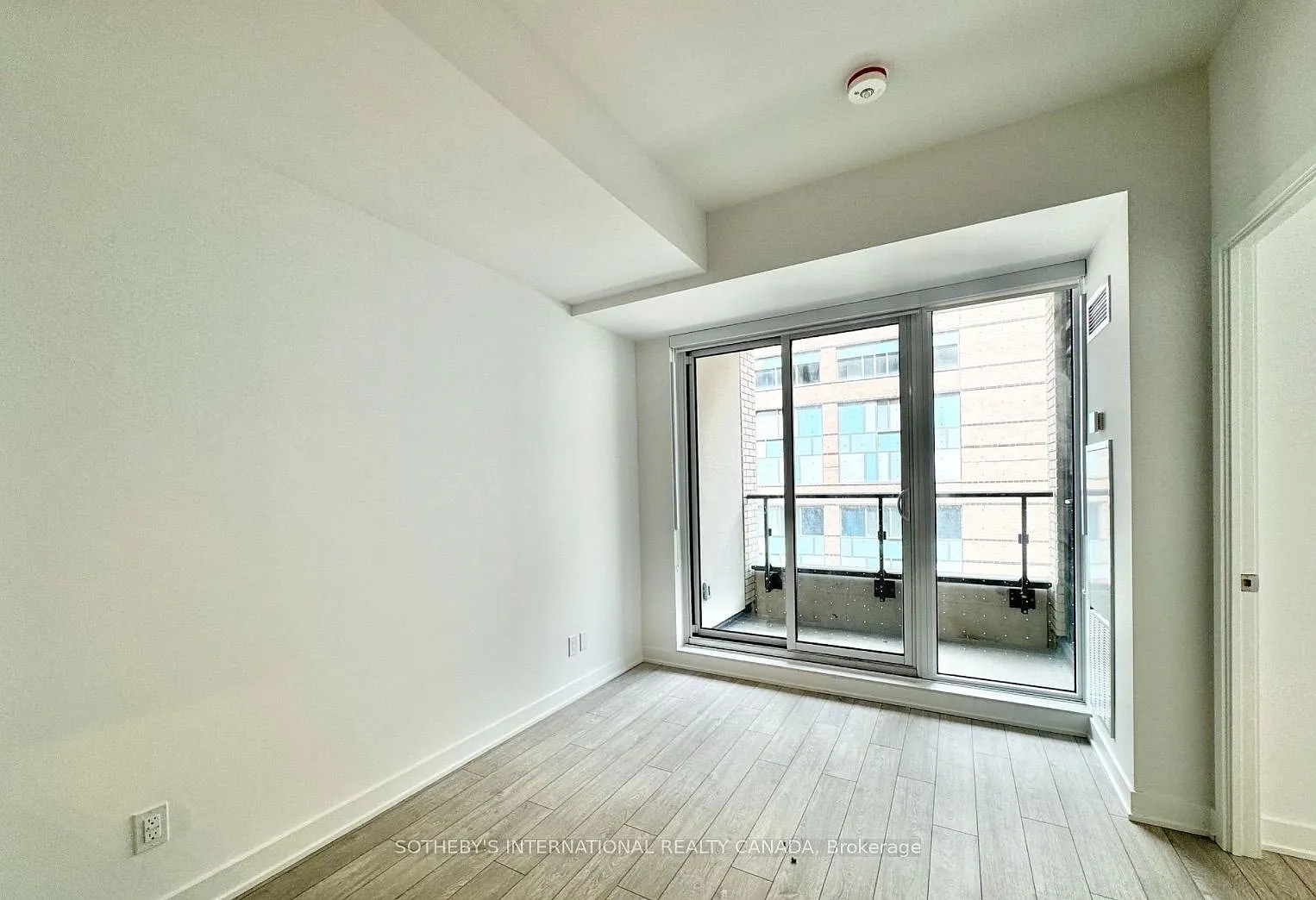 3 bed, $3,150 — Photo 3