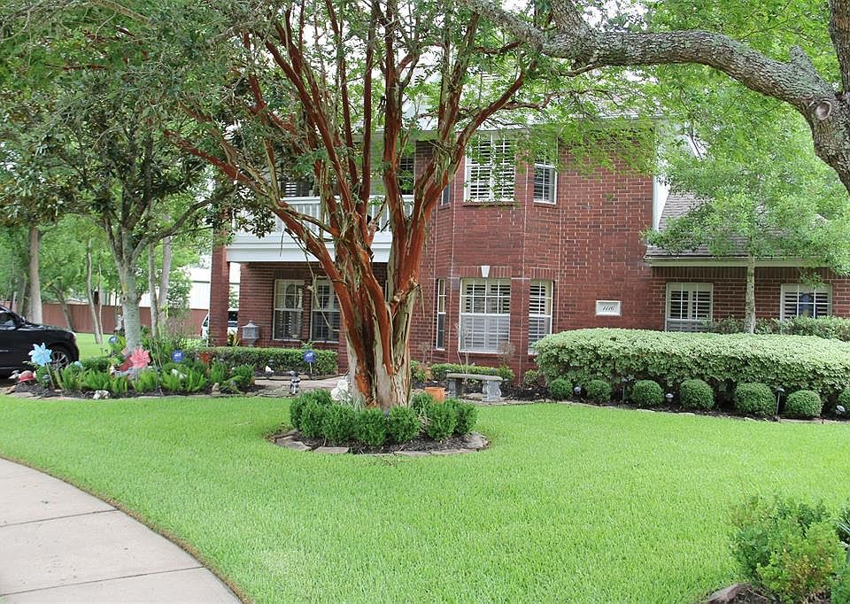 1st image of 1116 River Ct