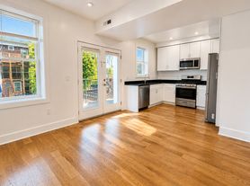 727 Quebec Pl NW, Washington, DC
