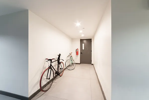 Rented by Jankos Group LLC | media 34