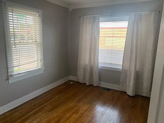 800 S Georgia St — Photo 9