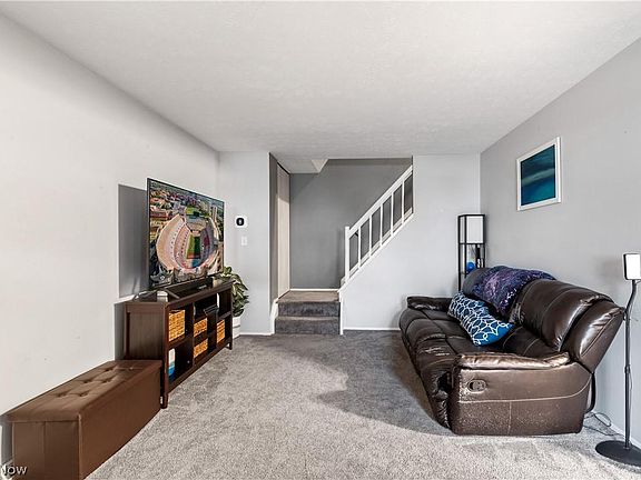 4th image of 6555 Liberty Bell Dr #18B