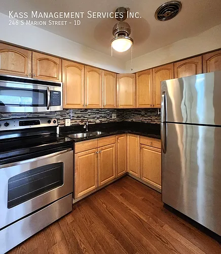 246 S Marion St #1D Photo 1