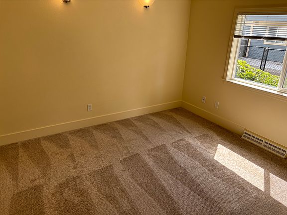 5th image of 5937 White Pass St Unit 2