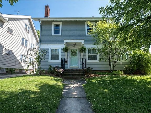 2nd image of 17521 Franklin Ave