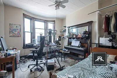 4 bed, 1.0 bath, 1200 sqft, $3,995 — Photo 3
