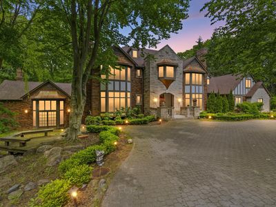 330 Camelot Way, Rochester, MI, 48306