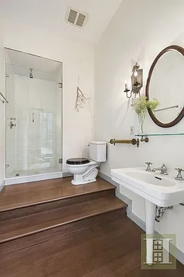 Rented by Halstead Real Estate | media 14