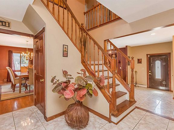4th image of 69 Primrose Ln