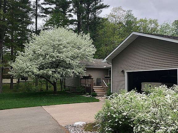 3rd image of W8752 Lakeview Dr