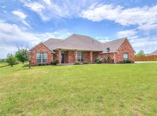 14732 Pecan Grv W, Yukon, OK 73099
