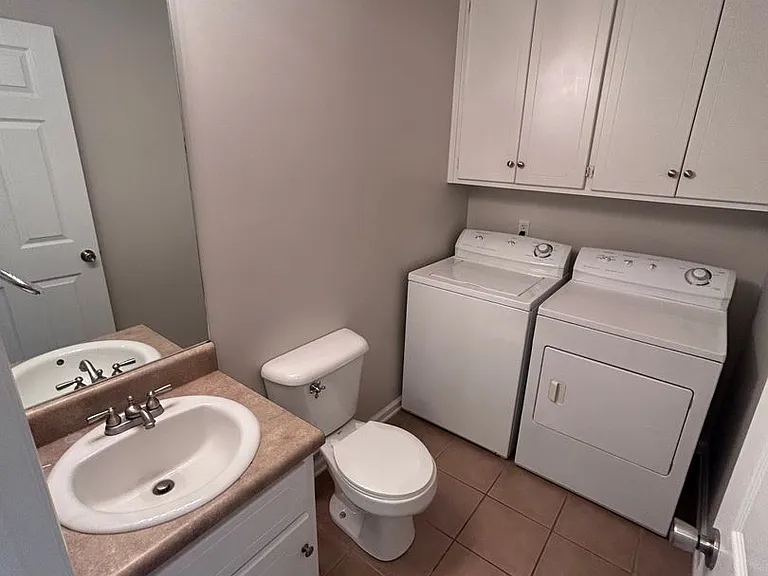 164 N Springview Dr — Photo 5