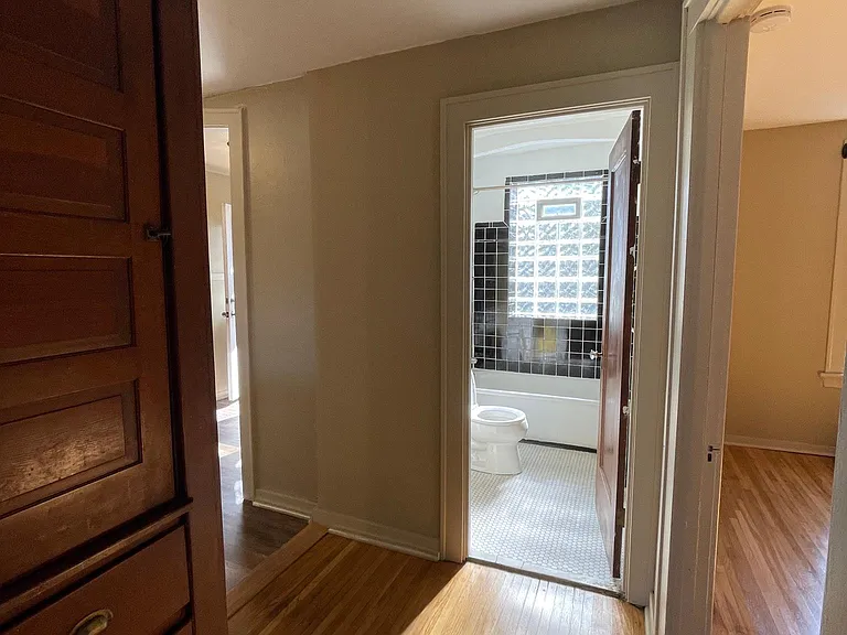 1174 Kenmore Ave #10 — Photo 19