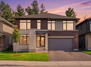 235 Ketchikan Cres, Ottawa, ON K2T0S3