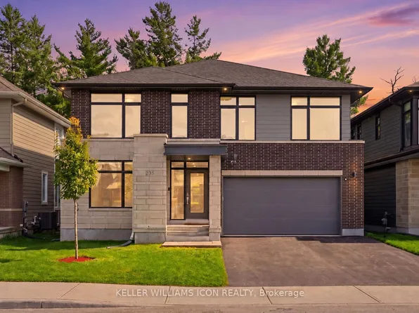 235 Ketchikan Cres, Ottawa, ON K2T 0S3