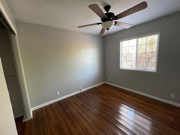 3rd image of 3263 Mount Vista Dr