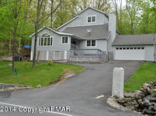6165 Decker Rd, Bushkill, PA 18324