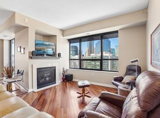 500 E Grant St APT 1902, Minneapolis, MN 55404