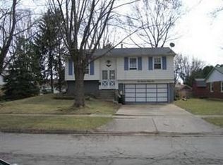 135 Hartshorn Dr, Vandalia, OH 45377