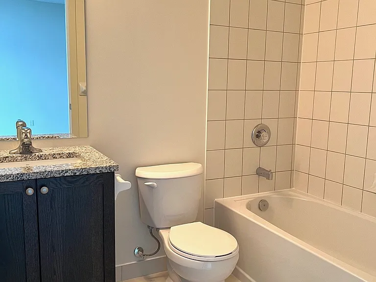 4955 Yonge St #3207 — Photo 12