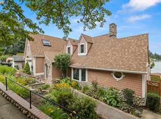 547 Northshore Rd, Lake Oswego, OR 97034