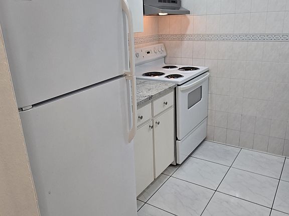 Kitchen with Granite counter tops