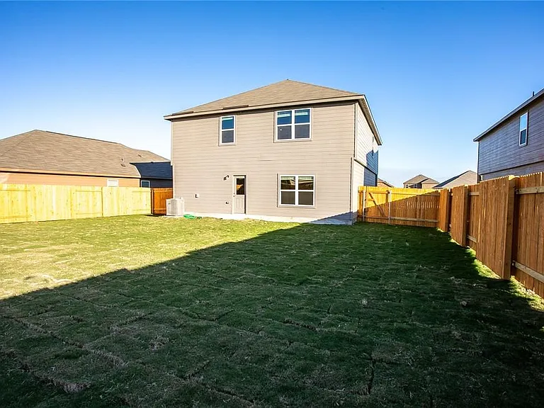 19024 Quiet Range Dr — Photo 27