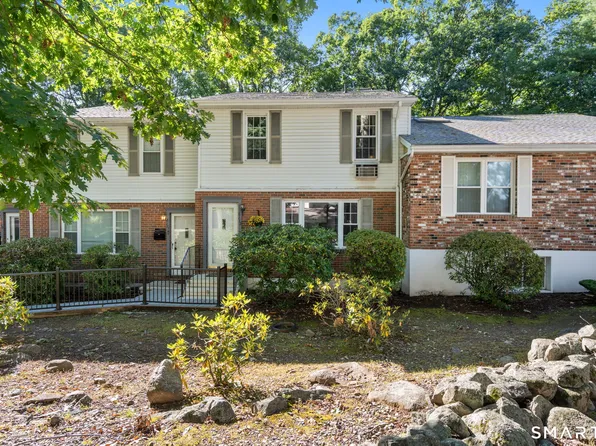 112 Queens Road #112, Torrington, CT 06790