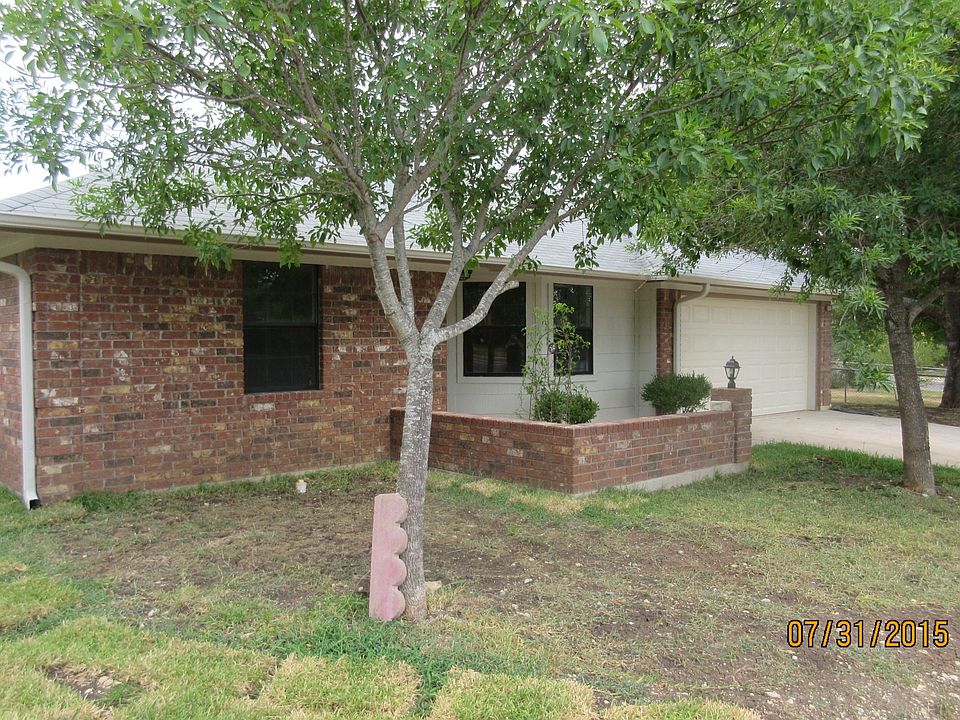1st image of 221 Patterson St