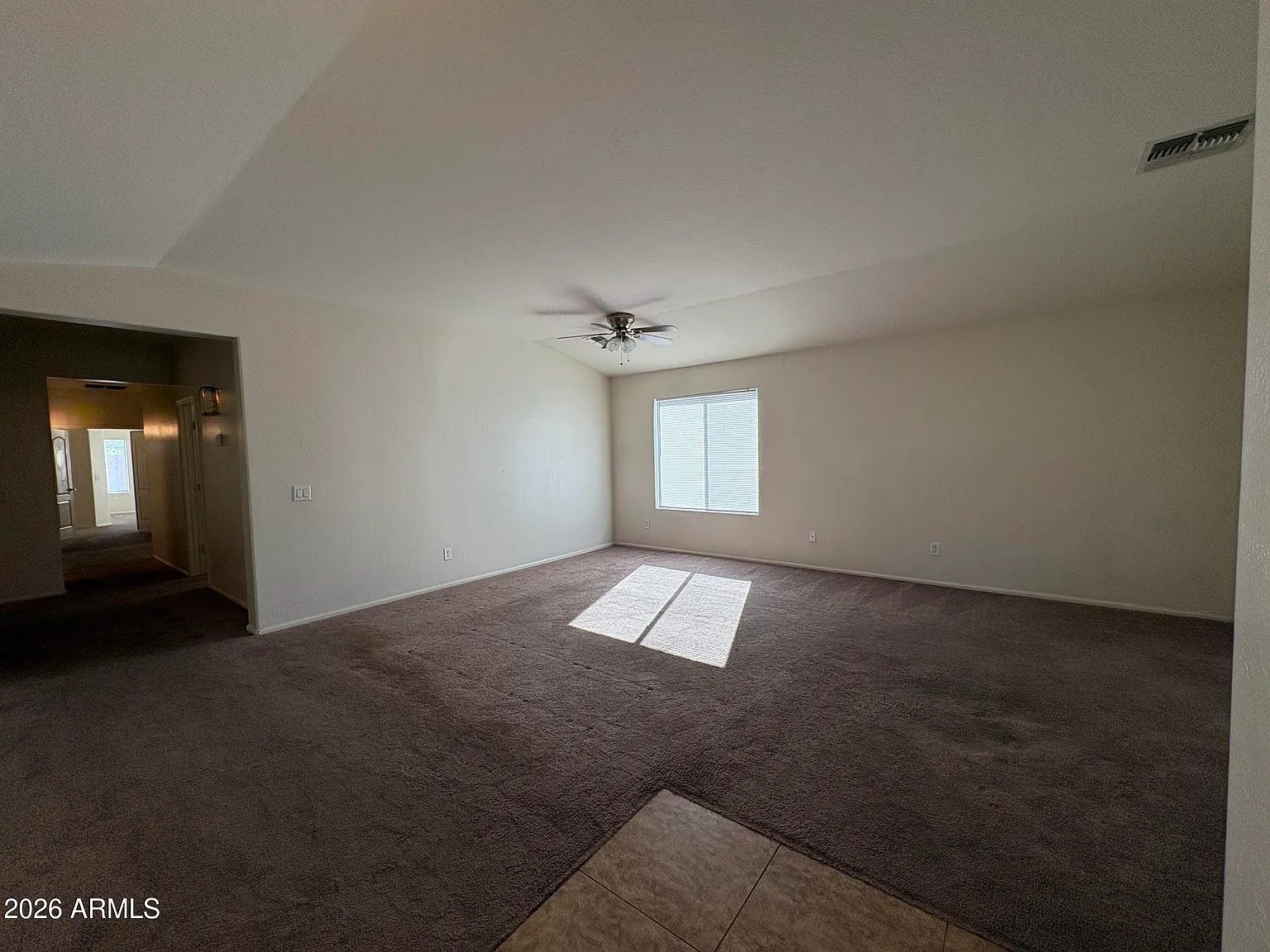 4 bed, 2.0 bath, 2151 sqft, $2,000 — Photo 3