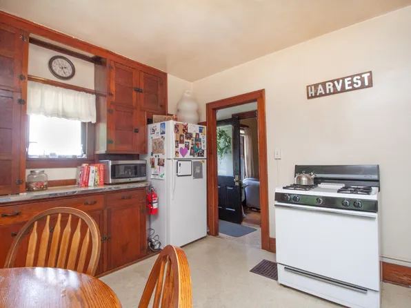 1520 Washington St, Cedar Falls, IA 50613