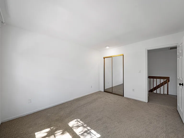 764 Charles Ct — Photo 23