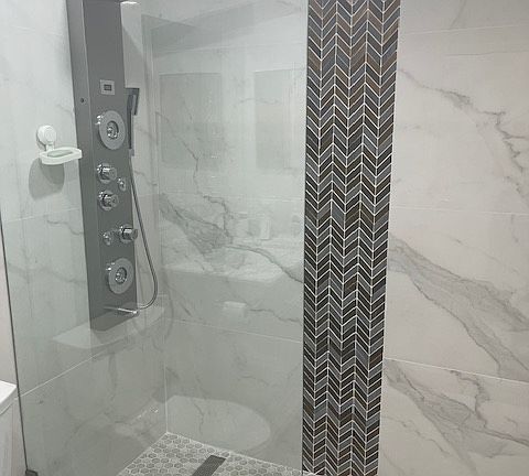 Bath ROOM newly renovated