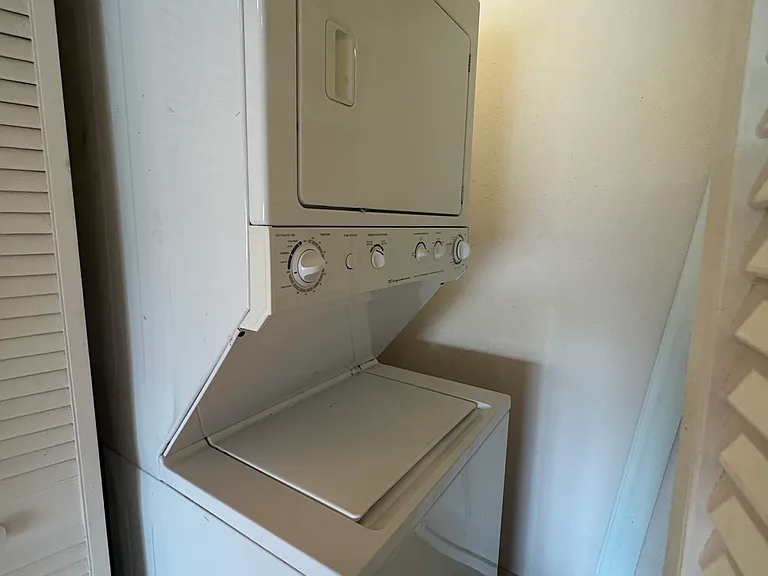 1320 Pelican Creek Xing — Photo 18