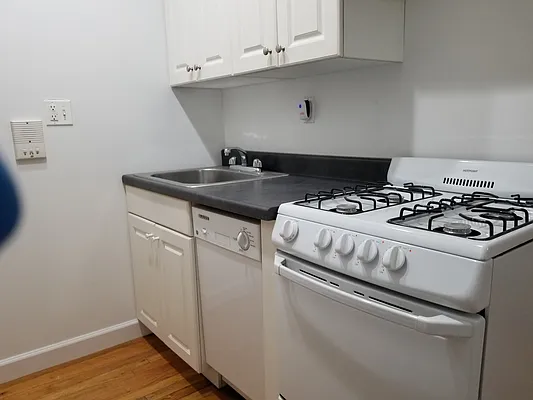 Rented by EXR | media 16