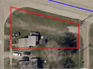 4 Montana Ave SW, Huron, SD 57350