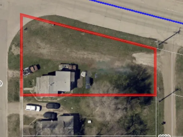 4 Montana Ave SW, Huron, SD 57350