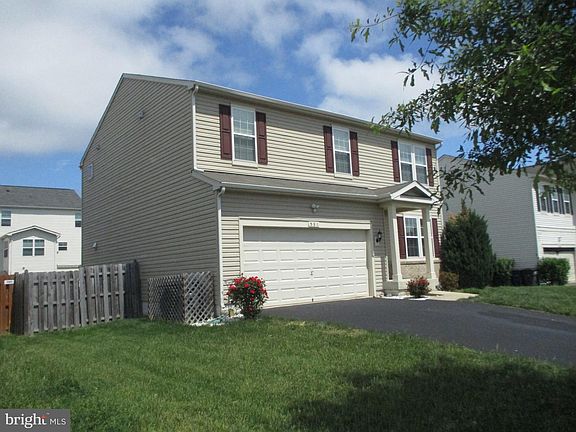 2nd image of 531 Garden Gate Dr