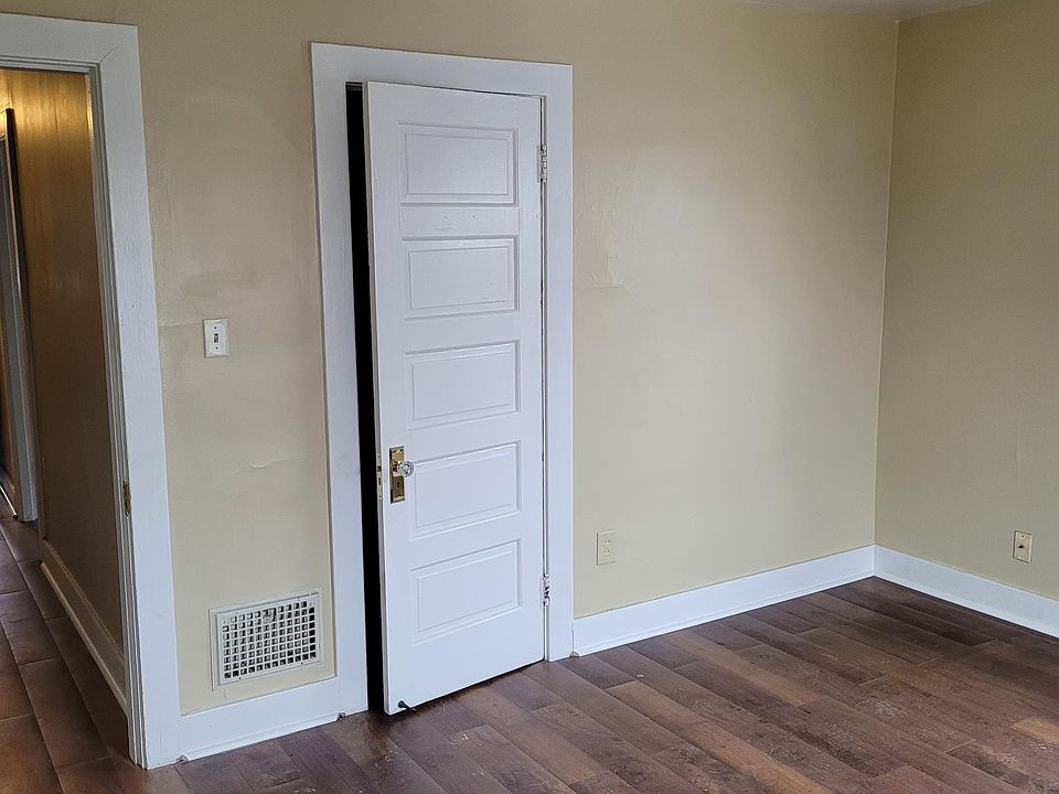 1st image of 43 Gunckel Ave