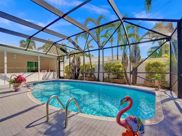 1106 N 13th Ave, Hollywood, FL 33019